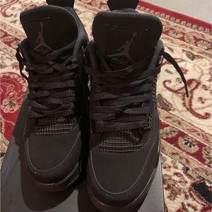 Jordan 4s